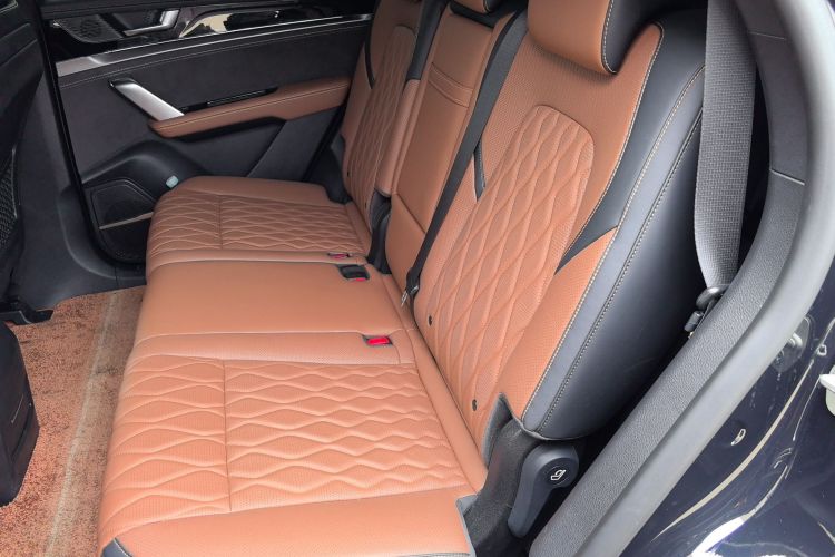 比亚迪 唐新能源 2023款 DM-i 冠军版 112KM 尊贵型中控内饰7001