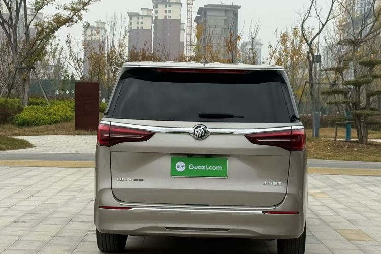别克GL8 2023款 ES陆尊 豪华型和悦版车身外观6005