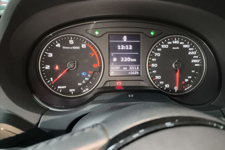 奥迪A3 2019款 Limousine 35 TFSI 进取型 国V中控内饰15