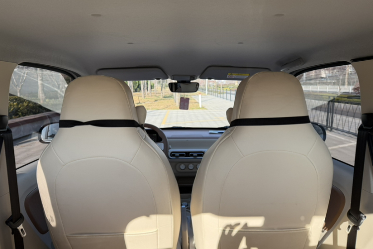 五菱汽车 宏光MINIEV 2024款 第三代 215km 青春版中控内饰7006