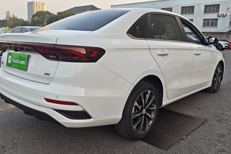 吉利汽车 帝豪 2025款 第4代 1.5L CVT旗舰型车身外观6006