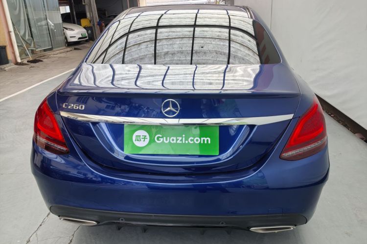 奔驰C级 2019款 C 260 运动版车身外观6012