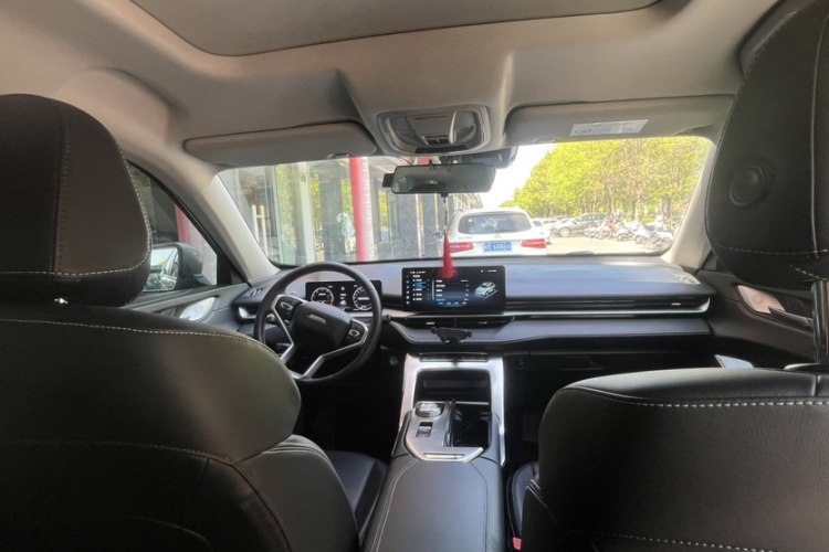 哈弗H6 2022款 第三代 1.5T 自动两驱Pro中控内饰7001