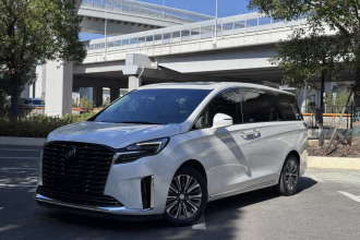 别克GL8 2023款 ES陆尊 豪华型