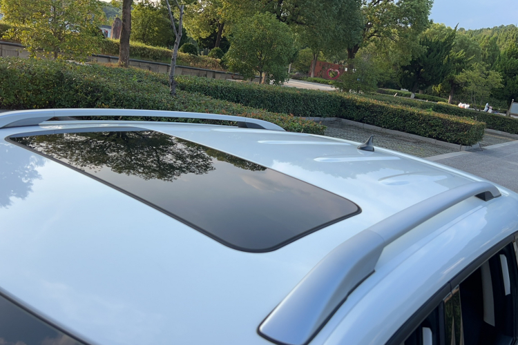 长安CS35PLUS 2019款 1.4T DCT畅联蓝鲸版车身外观6013