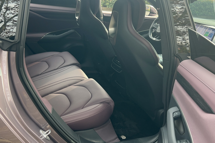 小米汽车 小米SU7 2024款 四驱超长续航高阶智驾Max版中控内饰7007