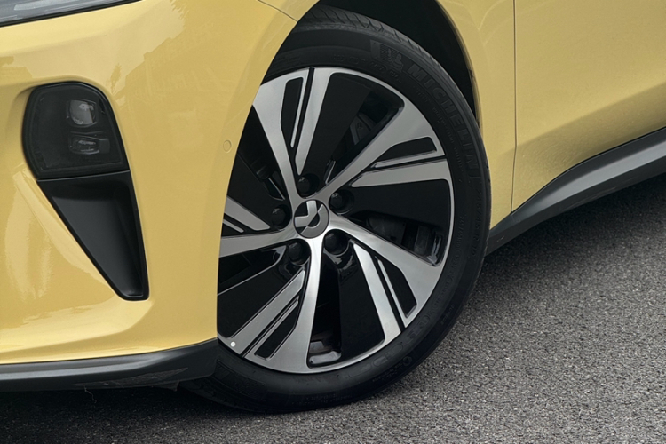 蔚来ET5 2024款 75kWh车身外观6006