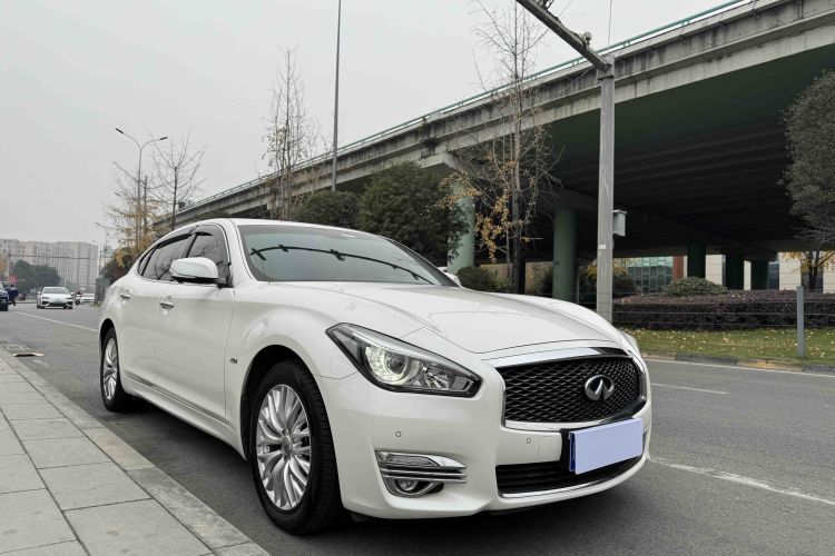 英菲尼迪Q70 2019款 Q70L 2.0T 精英版 PLUS车身外观6001
