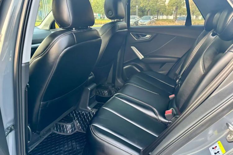 奥迪Q2L 2021款 35 TFSI 进取动感型车身外观6008