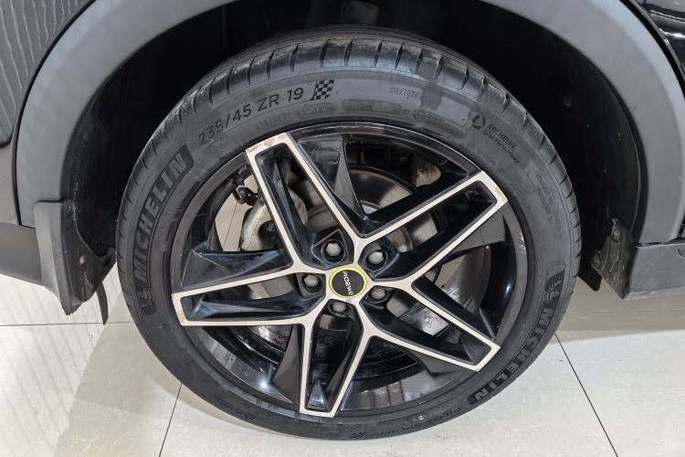 荣威RX5 2021款 PLUS 330TGI 自动国潮智享版车身外观6005