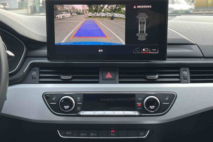 奥迪A5 2021款 Sportback 40 TFSI quattro 豪华致雅型中控内饰7003
