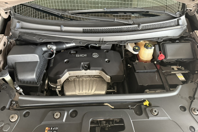 别克GL8 2017款 25S 舒适型 国V车身外观6005