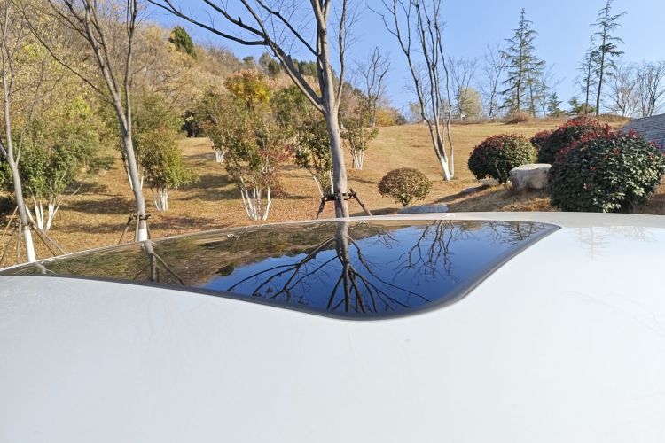 荣威D7 2023款 DMH 125km 超越版局部细节57