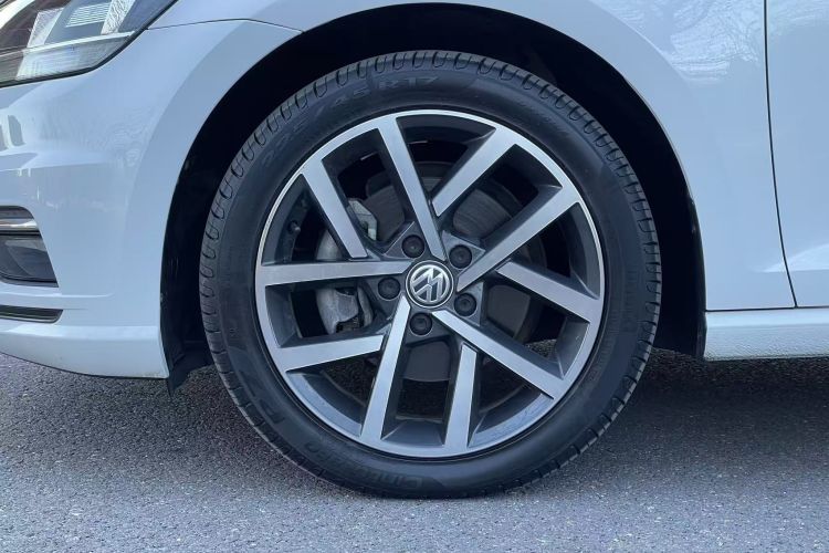 大众 高尔夫 2020款 280TSI DSG舒适型车身外观6005