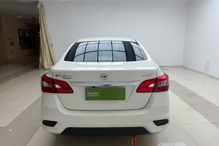 日产 轩逸 2024款 改款 经典 1.6XE CVT舒适版车身外观6003