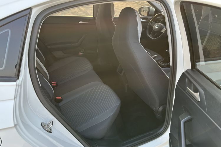 大众 朗逸 2023款 新锐 1.5L 手动新逸版中控内饰7010