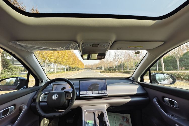 零跑汽车 零跑C10 2026款 605激光雷达版中控内饰7004