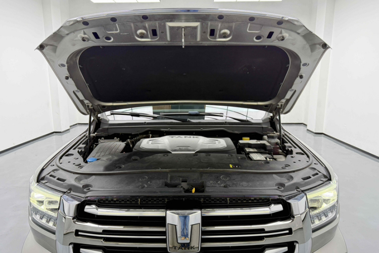 坦克500 2022款 3.0T 运动版 造境型 5座中控内饰7005