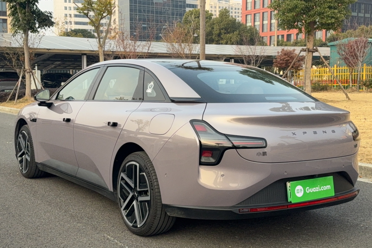 小鹏MONA M03 2025款 600 超长续航 Max车身外观6005