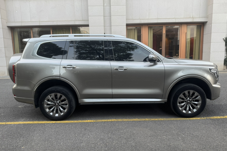 坦克500 2022款 3.0T 运动版 造境型 5座车身外观6012