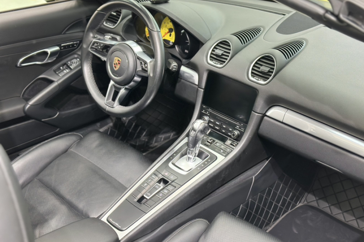 保时捷718 2018款 Boxster 2.0T中控内饰7002