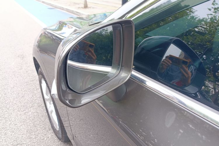 沃尔沃XC60 2019款 T5 四驱智逸版 国VI车身外观6009