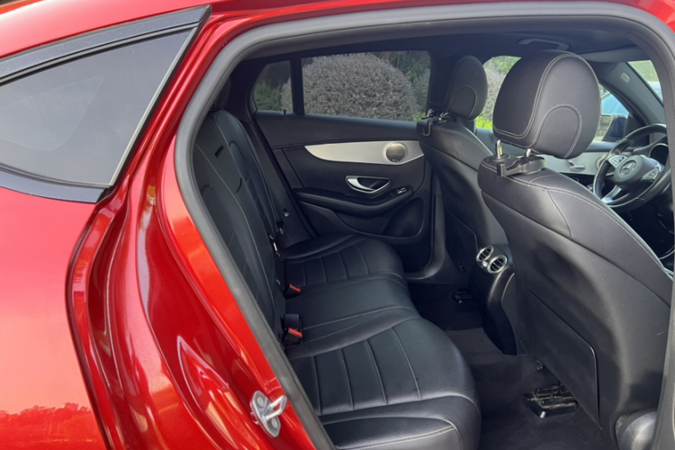 奔驰GLC轿跑 2017款 GLC 200 4MATIC 轿跑SUV中控内饰7001