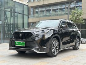 丰田 皇冠陆放 2024款 2.5L HEV两驱豪华版