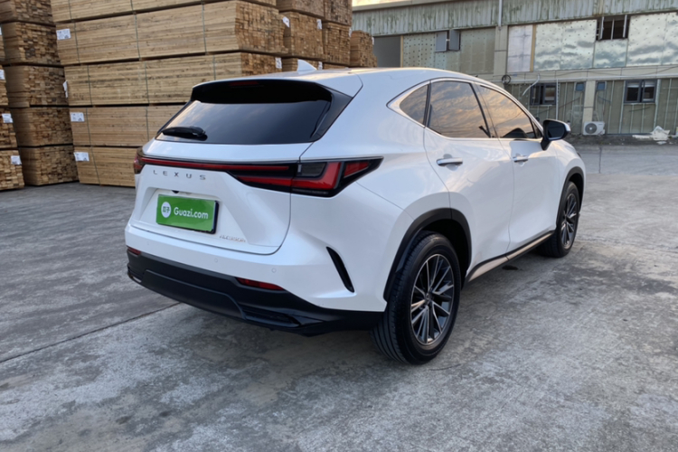 雷克萨斯NX 2023款 350h 前驱 创驰版车身外观6005