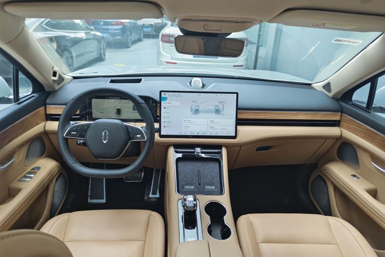 鸿蒙智行 问界M5 2023款 增程后驱智驾版中控内饰7003