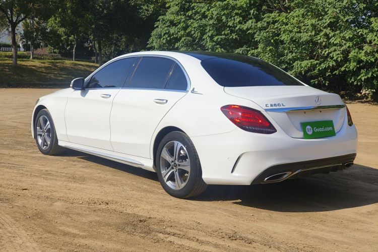 奔驰C级 2020款 C 260 L 运动版车身外观6004