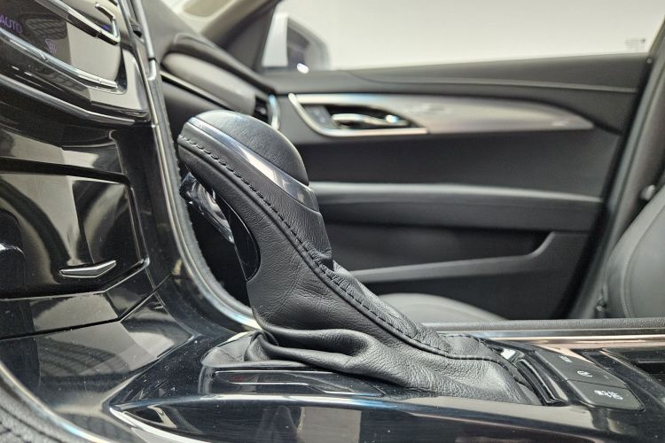 凯迪拉克ATS-L 2016款 28T 时尚型中控内饰7007