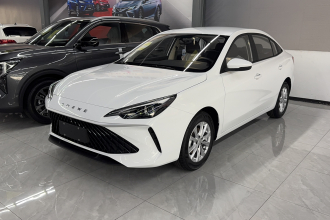 荣威i5 2023款 1.5L 手动舒享版