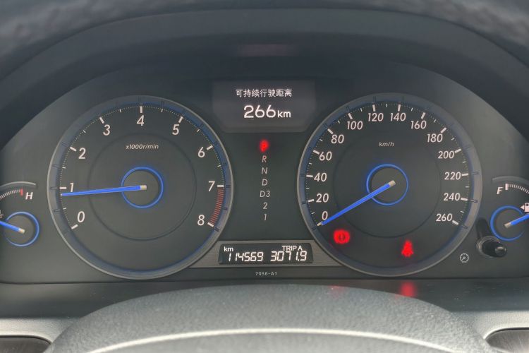 本田 歌诗图 2012款 2.4L 豪华版中控内饰15