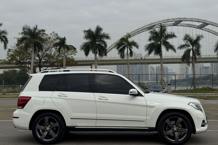 奔驰GLK级 2015款 GLK 260 4MATIC 时尚型 极致版车身外观6004