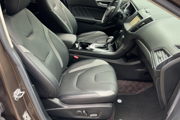 福特 锐界 2018款 EcoBoost 245 两驱运动型 7座局部细节41