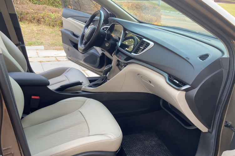 别克 英朗 2016款 15N 自动精英型中控内饰7008