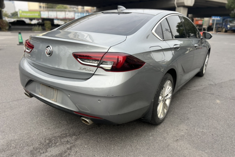 别克 君威 2023款 652T 智享型车身外观6007