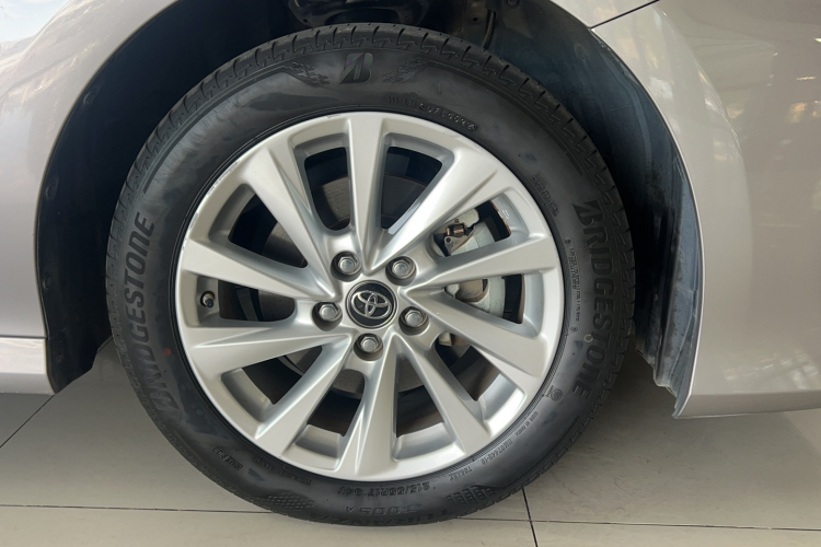 丰田 凯美瑞 2021款 2.0G 豪华版局部细节9002