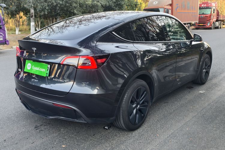 特斯拉 Model Y 2024款 后轮驱动版车身外观6006