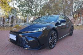 丰田 凯美瑞 2024款 双擎 2.0HS 运动版