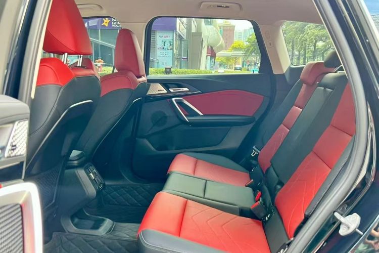 宝马X1 2023款 sDrive25Li X设计套装中控内饰7003