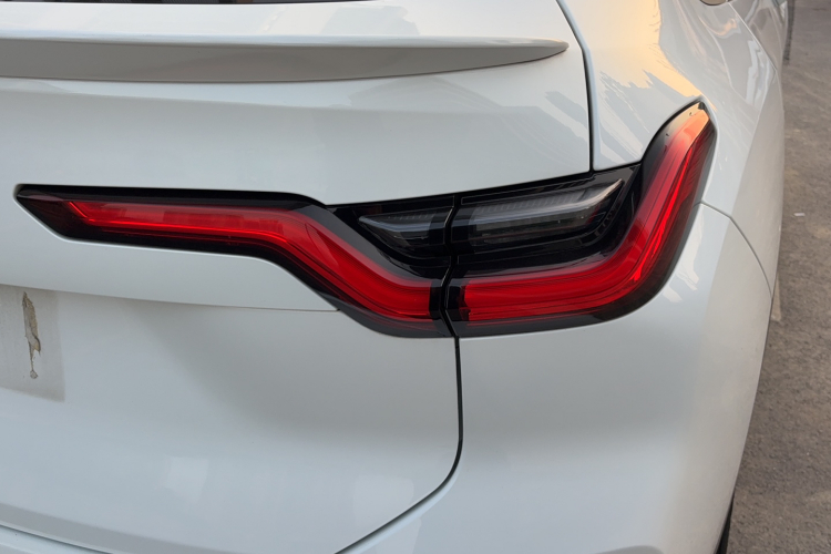 蔚来EC6 2020款 430KM 运动版车身外观6005