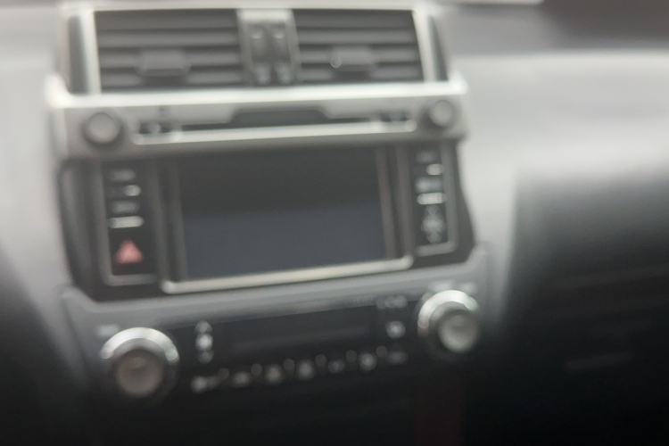 丰田 普拉多 2016款 3.5L 自动TX-L NAVI局部细节16