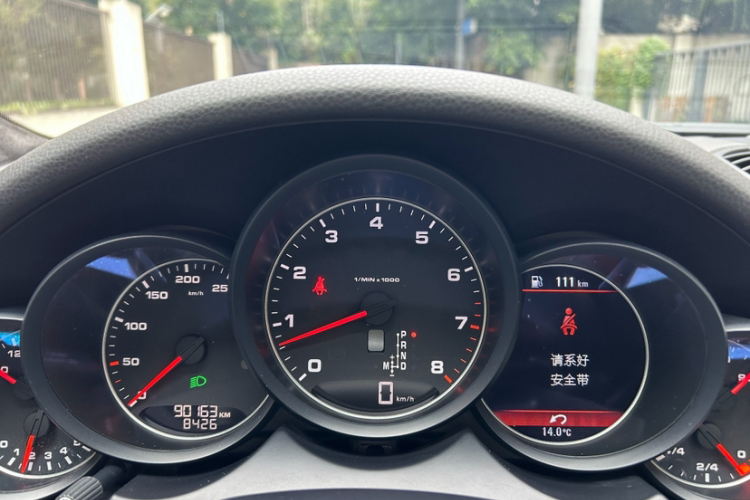 保时捷 2016款 Cayenne Platinum Edition 3.0T中控内饰15