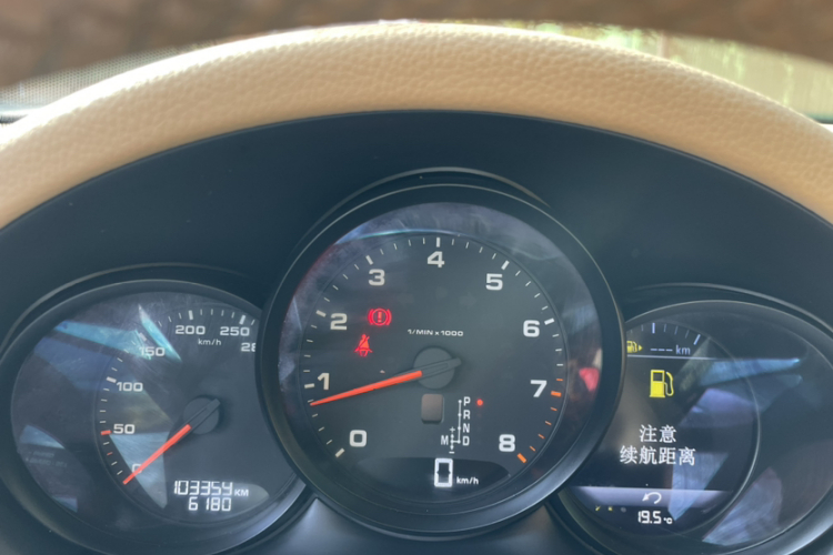 保时捷 2017款  Macan 2.0T中控内饰15