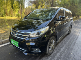 上汽大通MAXUS 大通G10 2016款 2.0T 自动旗舰版