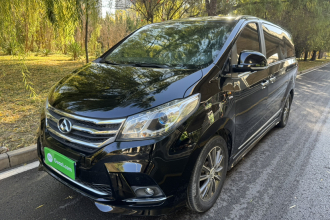 上汽大通MAXUS 大通G10 2016款 2.0T 自动旗舰版