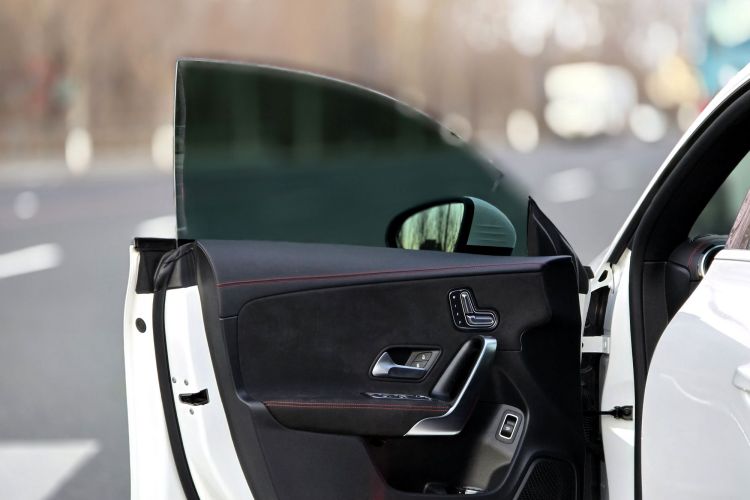 奔驰CLA 2024款 CLA 200中控内饰7004