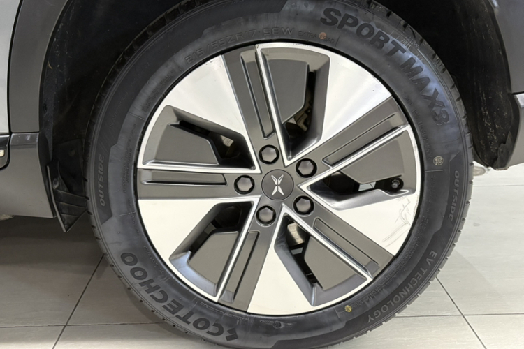 小鹏G3 2021款 G3i 460G车身外观6009